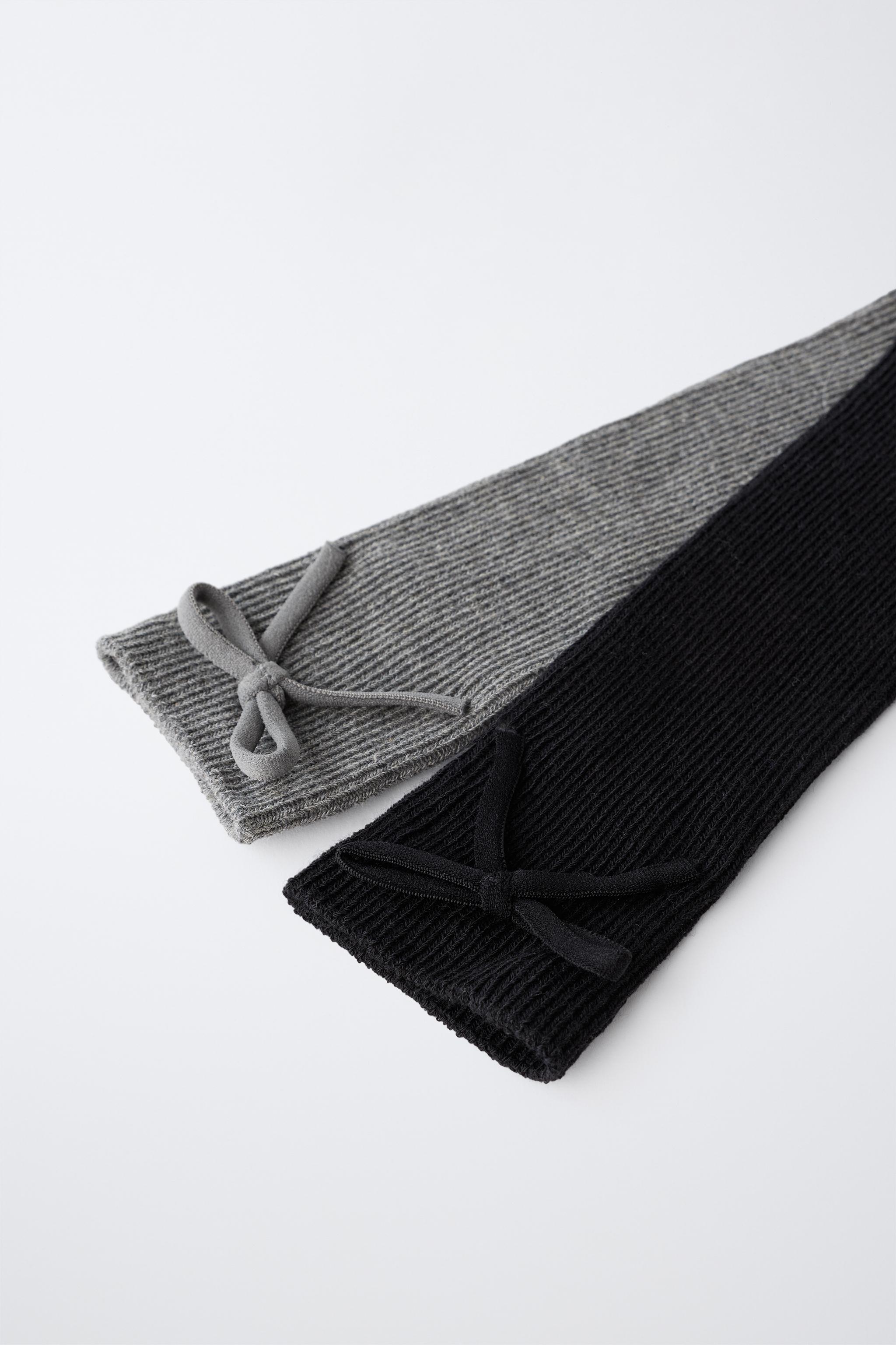 TWO-PACK OF KNEE-HIGH BOW SOCKS